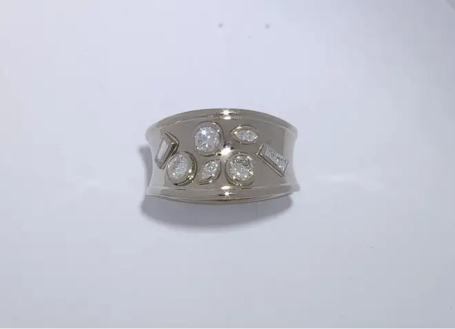 Custom diamond ring, in-house design at the Burlington atelier